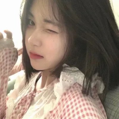 汉娜·盖茨比:道格拉斯